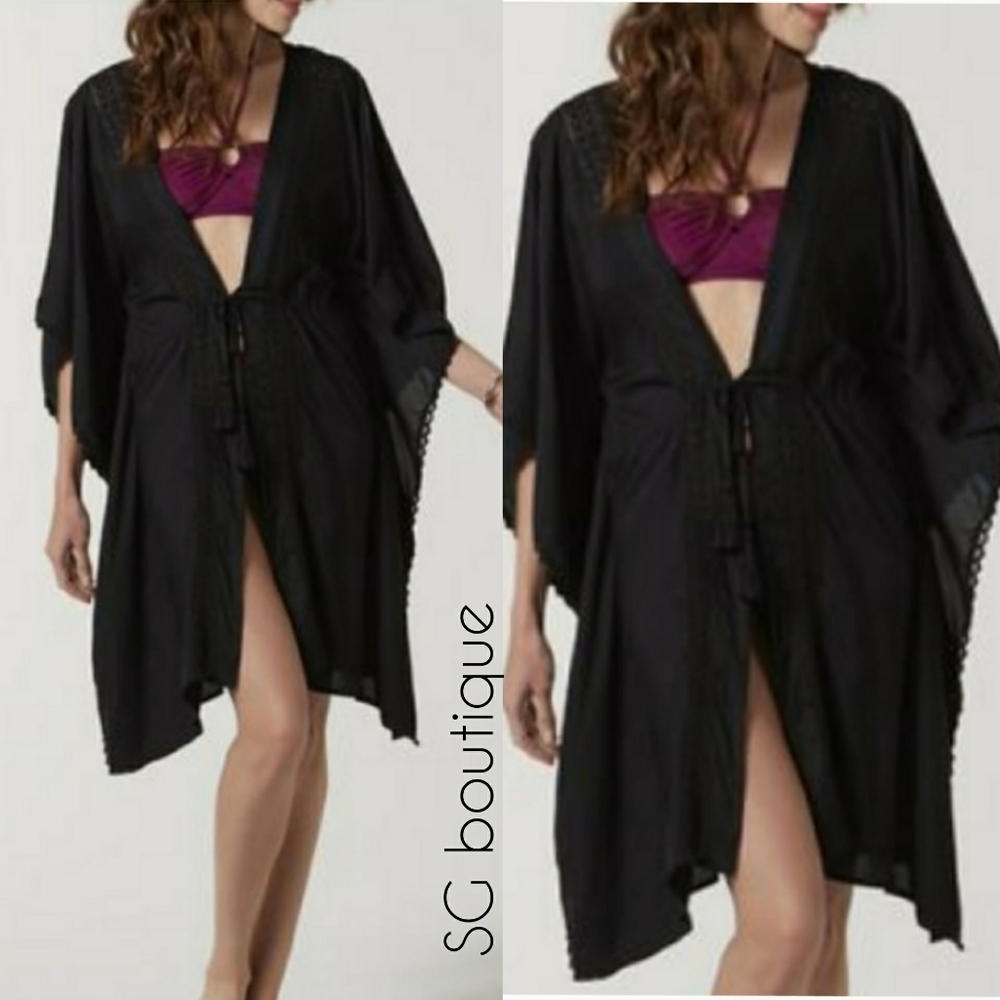 🆕⭐Mod black kimono cardigan shrug